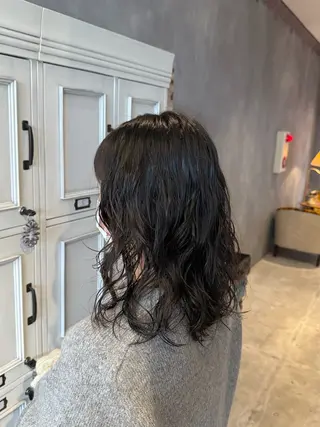 ミディアム パーマ 似合わせカット/ レディース特化/佑月のヘアスタイル