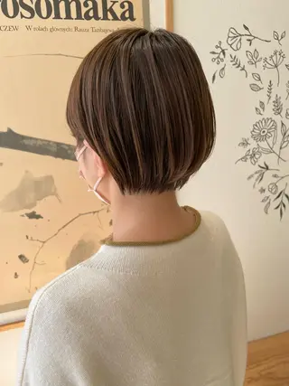 ショート カラー ヒナゴ トヨカズのヘアスタイル