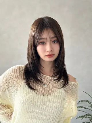 ミディアム カラー ❤️ショートカット ・顔周りカット❤️のヘアスタイル