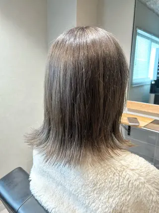 ミディアム Lily所属・横浜/鶴屋町/美容室 LilyHitomiの眉毛・アイブロウイメージ