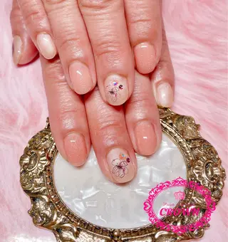 ネイル CROWN プライベートサロンのネイルデザイン