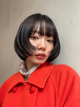 ミディアム 前嶋 愛友のヘアスタイル