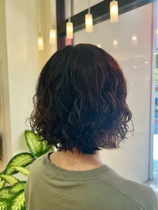 ショート パーマ 吉澤 杏美のヘアスタイル