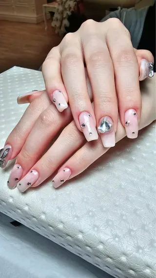 ネイル Bél Nail salonのネイルデザイン