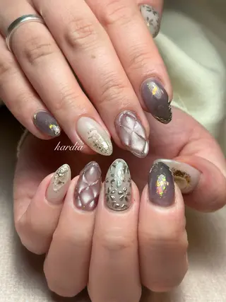 ネイル καρδιά -ｶﾙﾃﾞｨｱ-のネイルデザイン