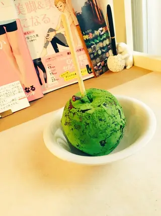 ミディアム カラー パーマ ヘアアレンジ メンズ キッズ ネイル マツエク・マツパ アニメ,Vオタク× 即効痩せエステサロンのエステ・リラクイメージ