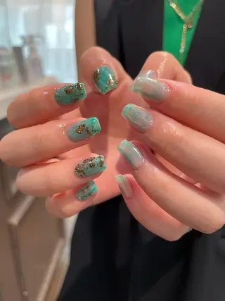 ネイル 個性派ネイル 🌼 ハルカ ♡の眉毛・アイブロウイメージ