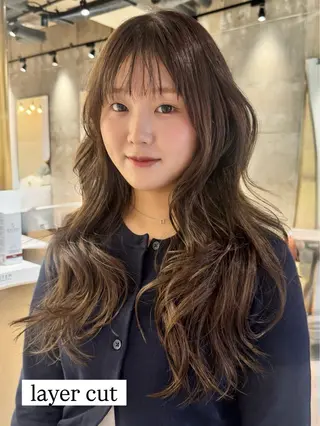 ロング カラー 美髪矯正/ハイトーン 🪸🩰ヒナコのヘアスタイル