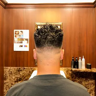 ショート パーマ メンズ ヒロ銀座ヘアーサロン恵比寿店所属・💈下川 恭平💈のヘアスタイル