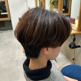 ショート 若狭 彩花のヘアスタイル