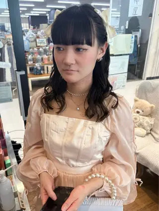 セミロング ヘアアレンジ アレンジ＆ショート 💙YUKINOのヘアスタイル