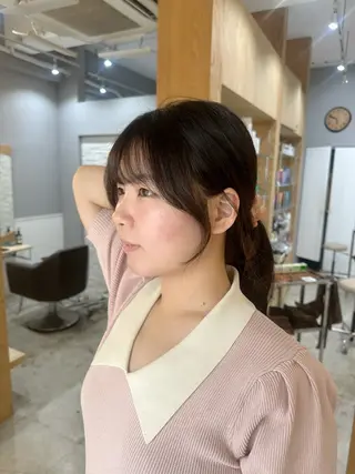 ミディアム miloc MOMOKAのヘアスタイル