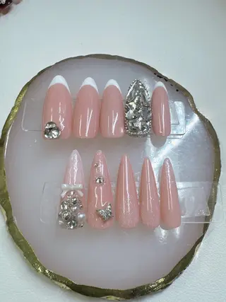 ネイル クイーンズネイル銀座所属・Queeens nailのネイルデザイン