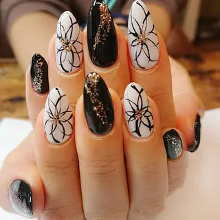 ネイル Coco Girlsのネイルデザイン