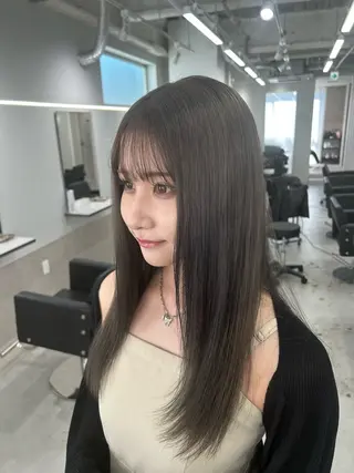 ロング カラー Gisel みらののヘアスタイル