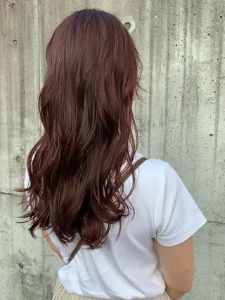 ロング カラー 安藤 佑衣のヘアスタイル