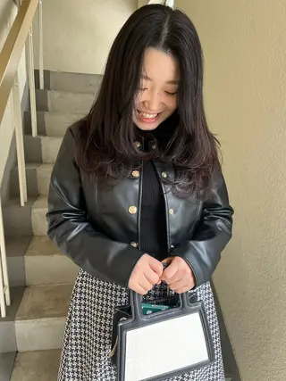 セミロング siki所属・SIKI yuuna レイヤーカット🪽のヘアスタイル