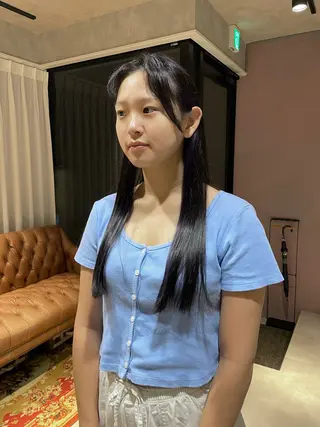 ロング カラー 永宮 采佳のヘアスタイル