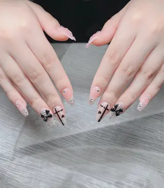 ネイル Lee Nails チップ長さだし専門店のネイルデザイン