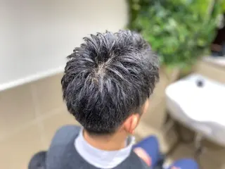 ミディアム メンズ HIRO GINZA 池袋東口店所属・林田 龍明のヘアスタイル