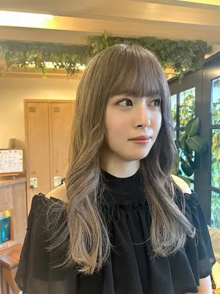 ロング カラー 🪽ゆな 🪽のヘアスタイル