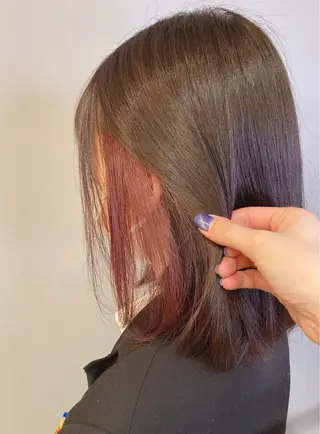 ミディアム カラー 宮原 佳苗のヘアスタイル