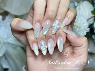 ネイル E.N🦋 長さ出し/持ち込みのネイルデザイン