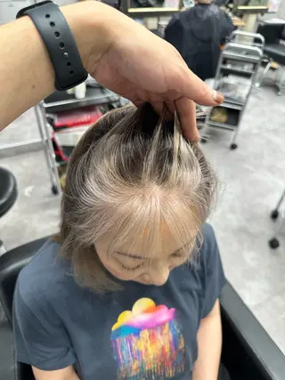 ミディアム カラー ヘアアレンジ 久米 治仁のヘアスタイル