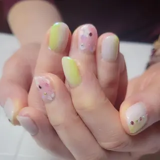 ネイル みー shakushiroのネイルデザイン