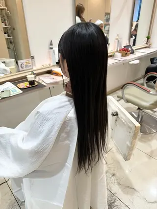 ロング カラー ｟羽エクステ｠ 鈴木　美羽のヘアスタイル