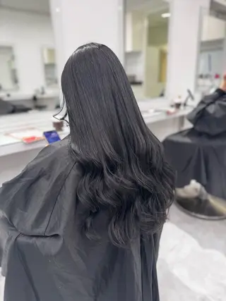 カラー 透け上品ハイトーン 職人ゆうと🤍のヘアスタイル