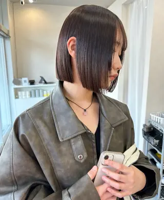 ショート カラー mir所属・柿沼 未夢のヘアスタイル