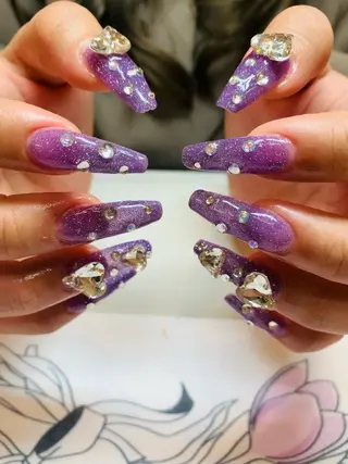 ネイル Ui_Amor (パラジェル)のネイルデザイン