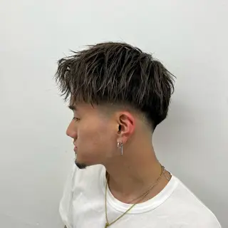 ショート 豊崎 佑輔のヘアスタイル