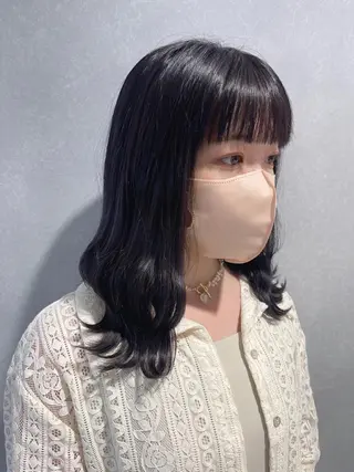 セミロング カラー 唐澤 千尋のヘアスタイル