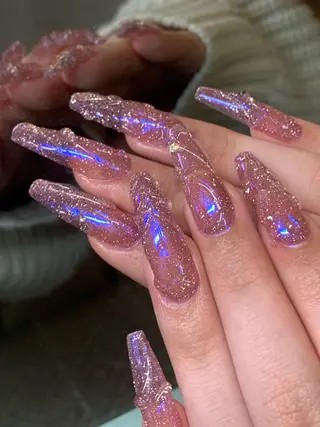 ネイル NES NAIL所属・さゆり￤推しキャラ ￤ロングネイル🩷のネイルデザイン