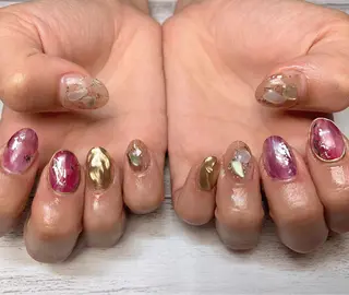 ネイル 菅野 愛花のネイルデザイン