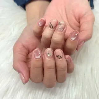 ネイル total salon Bell所属・Totalsalon Bell【嶌田彩華】のネイルデザイン