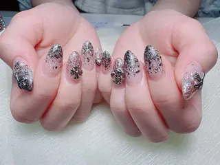 ネイル Yuxi Beauty salon 【ユーシィー ビューティ サロン】所属・ユーシーネイルサロン 池田公園店のネイルデザイン