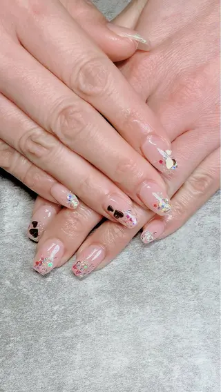 ネイル haleyume所属・shino🌟 痛ネイルのネイルデザイン