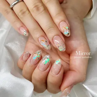ネイル nailsalon Mirrorのネイルデザイン
