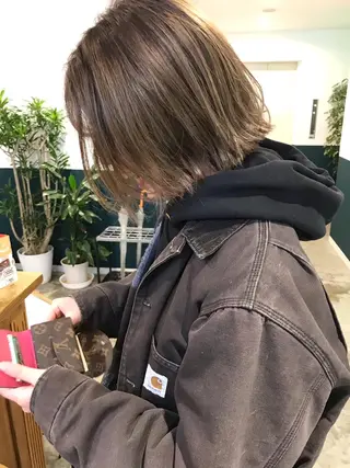 ミディアム カラーリスト菅野 竜矢🌈のヘアスタイル