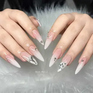 ネイル HIN NAILのネイルデザイン