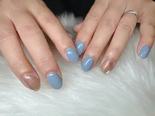 ネイル ECLAT エクラ所属・寺山 千鶴のネイルデザイン