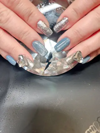 ネイル B.rose ビビのネイルデザイン