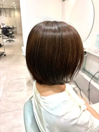 ショート カラー REM所属・渋谷 とまとのヘアスタイル