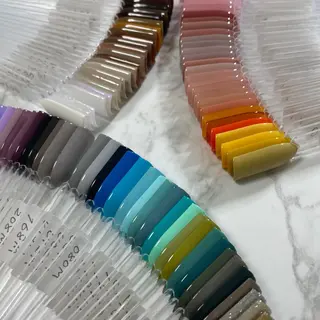 ロング カラー パーマ ヘアアレンジ メンズ キッズ ネイル マツエク・マツパ m-nail所属・m-nail 🌙minamiのネイルデザイン