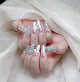 ネイル 小 雨のネイルデザイン