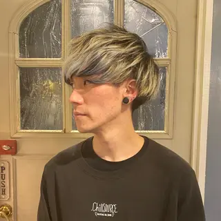 カラー メンズ BRITS 渡辺 菜々子のヘアスタイル