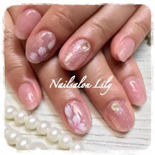 ネイル Nailsalon Lilyのネイルデザイン